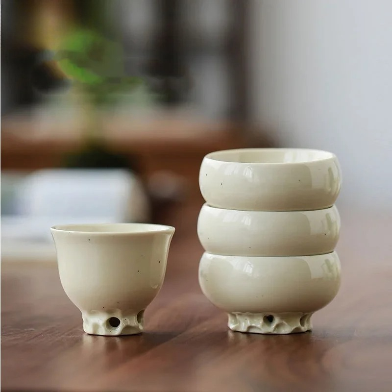 Celadon Ceramic Cup - فنجان شاي يدوي الصنع بأسلوب صيني