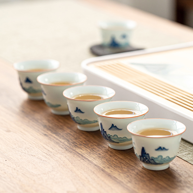 كوب شاي الكونغ فو مطلي يدويًا  - مراجعة Celadon Ceramic Cup وسعره